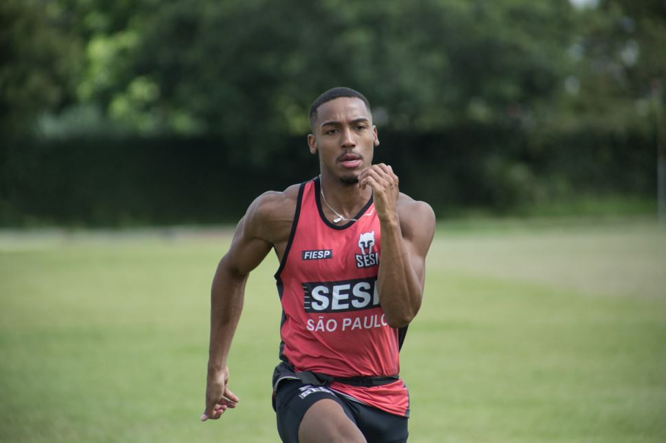 Erik Felipe conquista dois ouros no Grande Prêmio no Uruguai