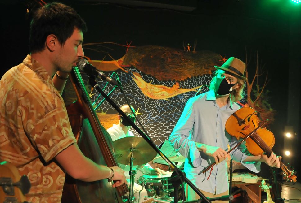 SESI TATUÍ APRESENTA DUO RABECAS