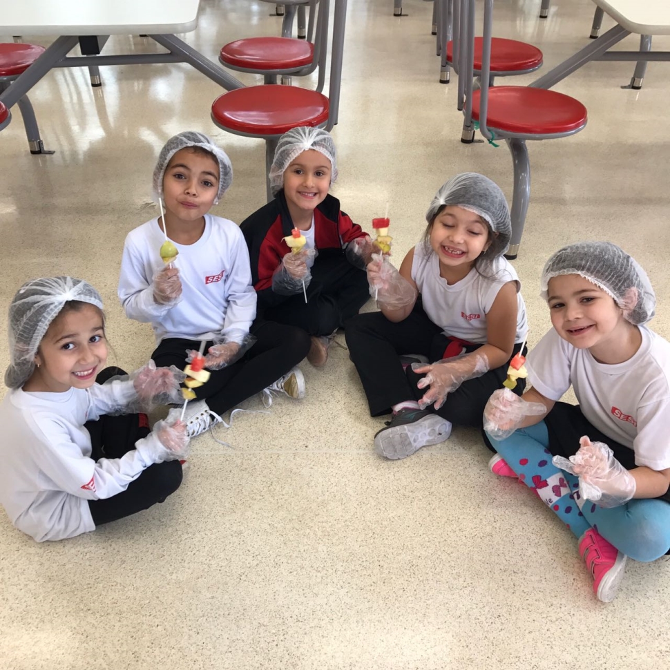  Alunos realizam atividades práticas de culinária