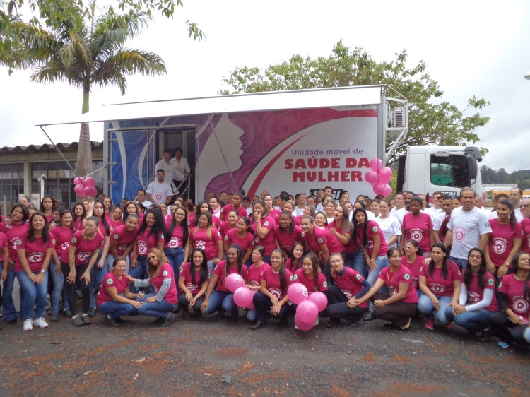 Unidade Móvel de Saúde da Mulher-3
