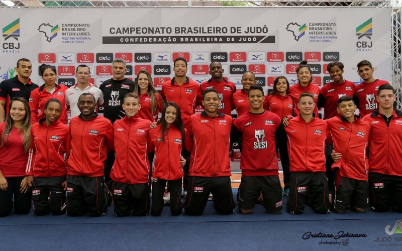 Judocas do SESI-SP conquistam seis medalhas no Meeting Nacional de Base