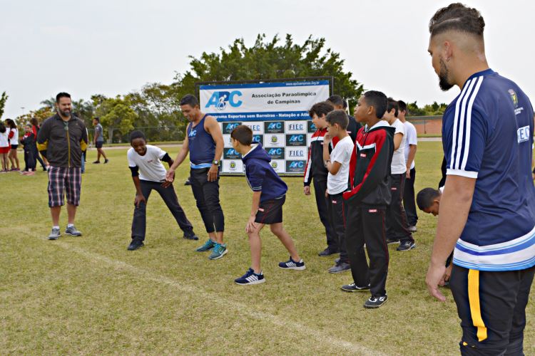 Pedagogia do exemplo com os atletas da Associação Paralímpica de Campinas
