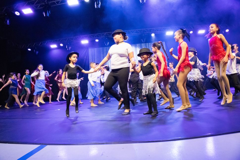 SESI Santana de Parnaíba promove Oficinas de Dança com aulas de Ballet Clássico e Dança Contemporânea