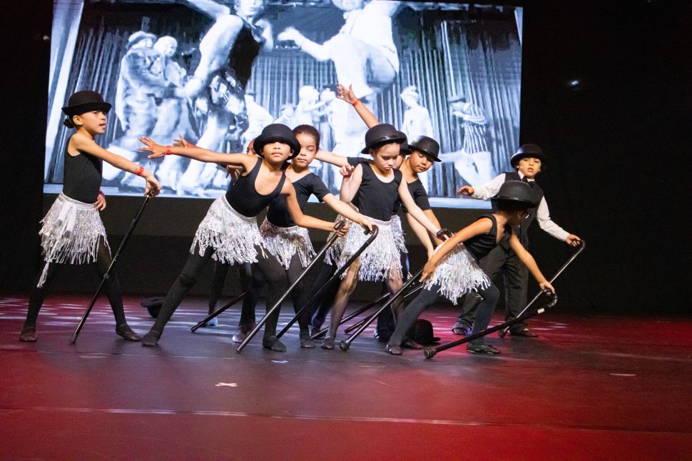 SESI Santana de Parnaíba abre vagas gratuitas para cursos de música, teatro e dança