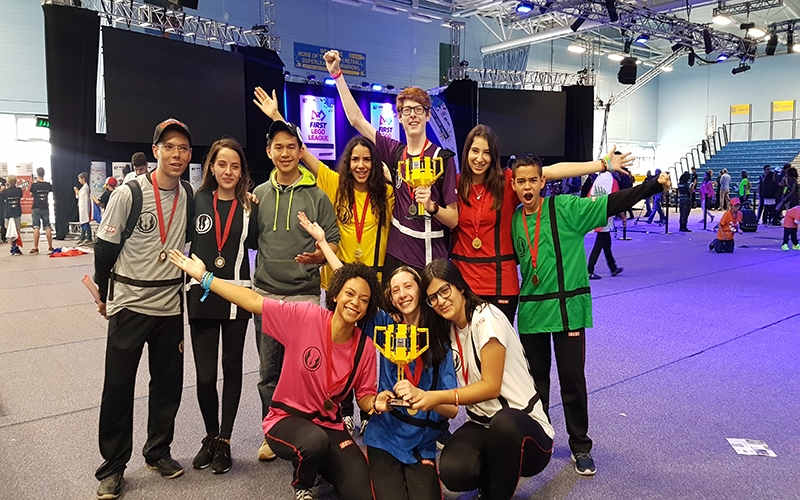 SESI-SP é tetracampeão mundial de Robótica FLL