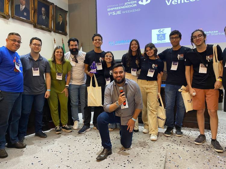 Alunos do Ensino Médio do SESI Santos ganham desafio de negócios promovido pela UNIMAR na Semana do Jovem Empreendedor   