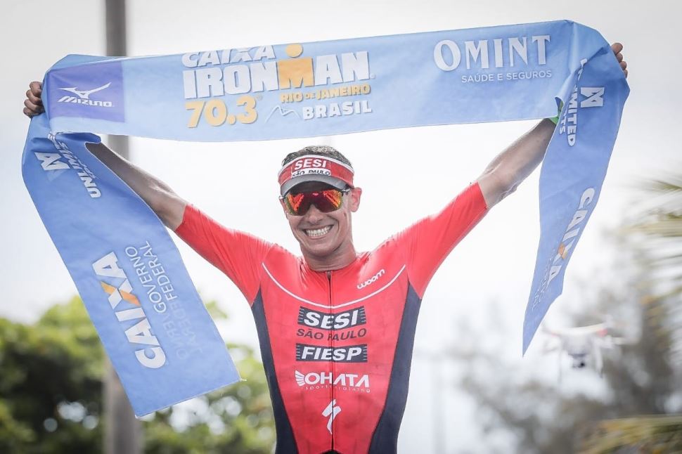 Reinaldo Colucci conquista o bicampeonato do Ironman 70.3 Rio de Janeiro