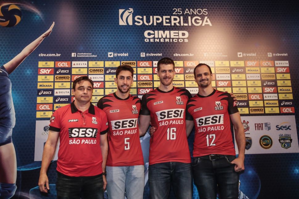 Sesi-SP participa do lançamento da 25ª edição da Superliga masculina de vôlei