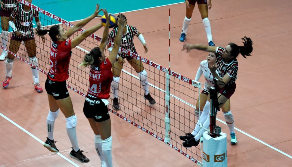 Sesi Vôlei Bauru vence Fluminense na Superliga Cimed 2018/2019