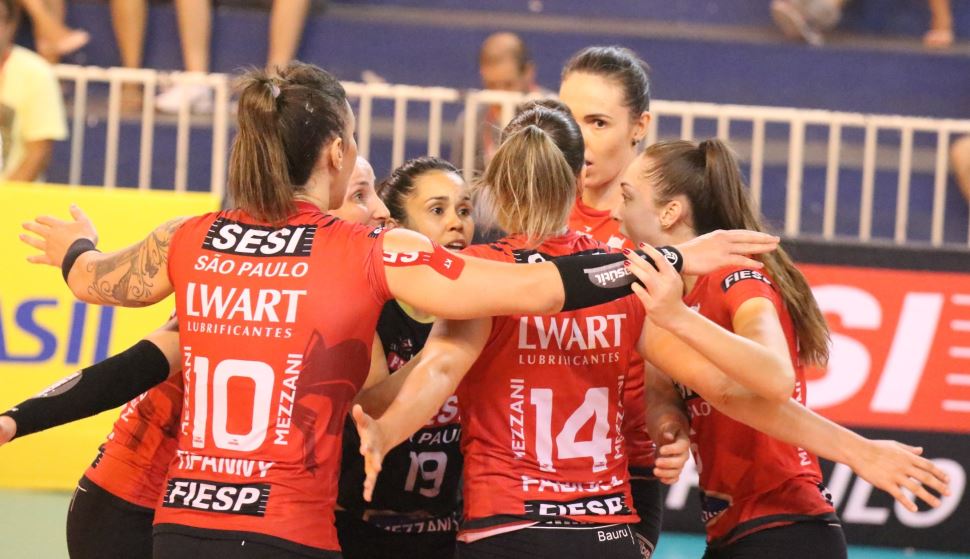 No tie break, SESI Bauru é superado pelo Dentil/Praia Clube na Copa Brasil