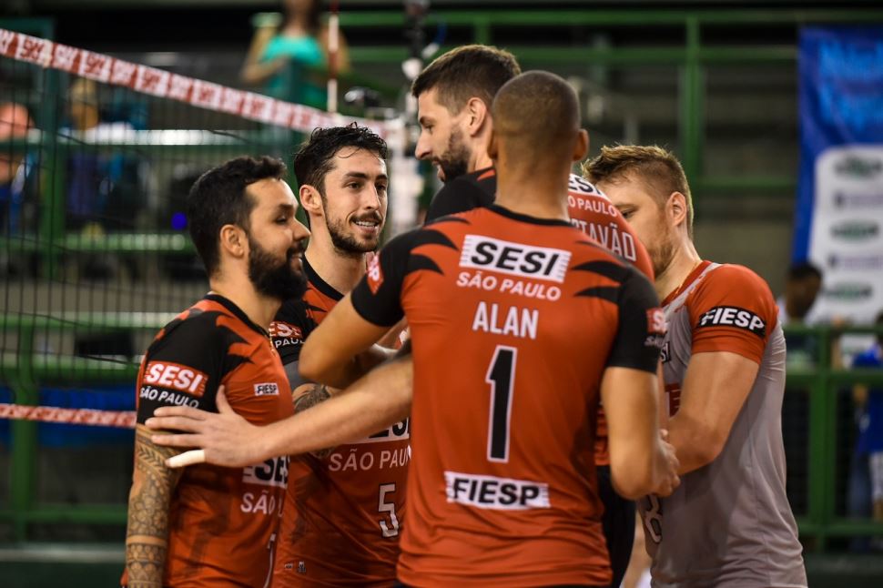 Na liderança! Com autoridade, Sesi-SP vence Sada Cruzeiro e encerra fase classificatória da Superliga Cimed 2018/19 em primeiro lugar