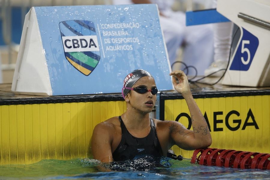Etiene Medeiros fica com ouro na abertura do Troféu Brasil – Maria Lenk