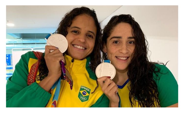 Etiene Medeiros e Daynara de Paula garantem prata no primeiro dia da natação no Pan-Americano de Lima 2019