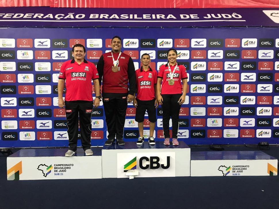 Judocas do Sesi-SP conquistam duas medalhas no Brasileiro Sub-21 e se preparam para Troféu Brasil e Mundial Sub-18