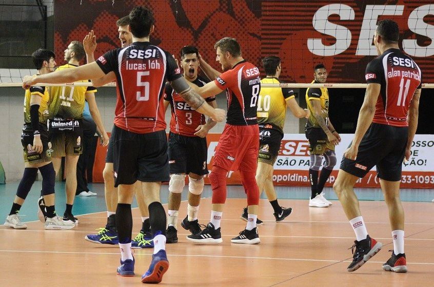 Vôlei do Sesi-SP mantém invencibilidade após terceira vitória no Campeonato Paulista