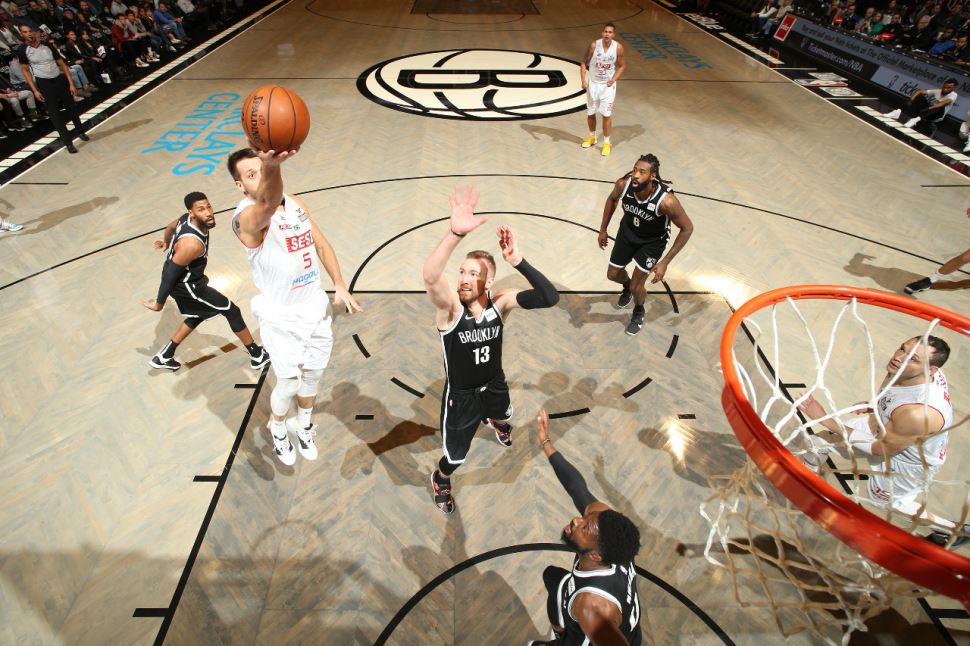 Sesi Franca Basquete é superado pelos Nets na pré-temporada da NBA