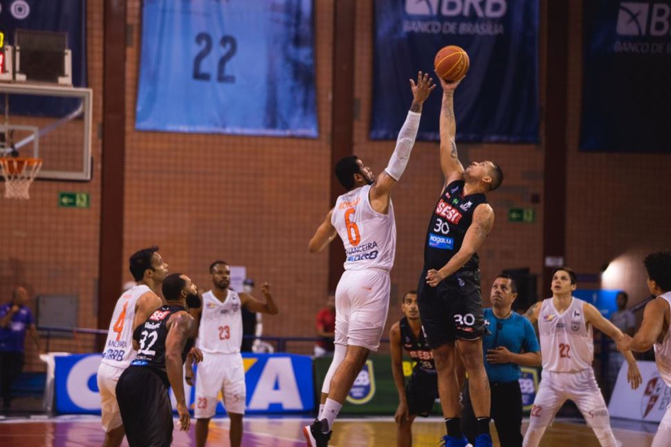 No Distrito Federal, Sesi Franca vence Brasília e se recupera no NBB