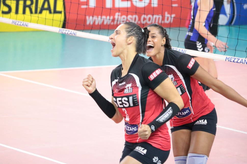 Sesi Vôlei Bauru estreia com vitória no Paulista 