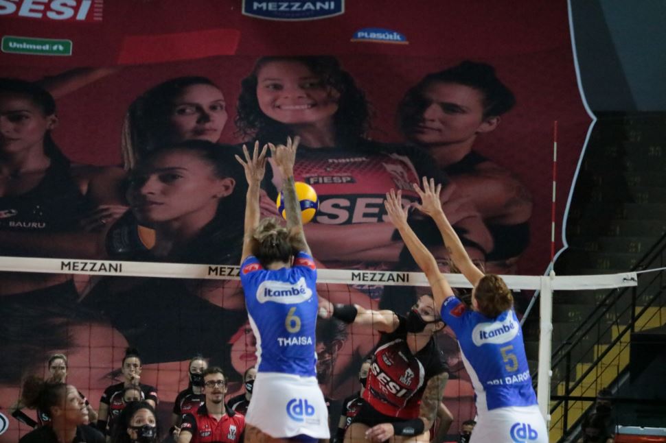  No retorno aos jogos, Sesi Vôlei Bauru é superado pelo Itambé/Minas na Superliga Banco do Brasil 2020-2021 