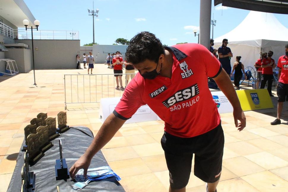 Wesley Muniz: da aula experimental de polo aquático no programa Atleta do Futuro Sesi-SP para Belgrado, na Sérvia