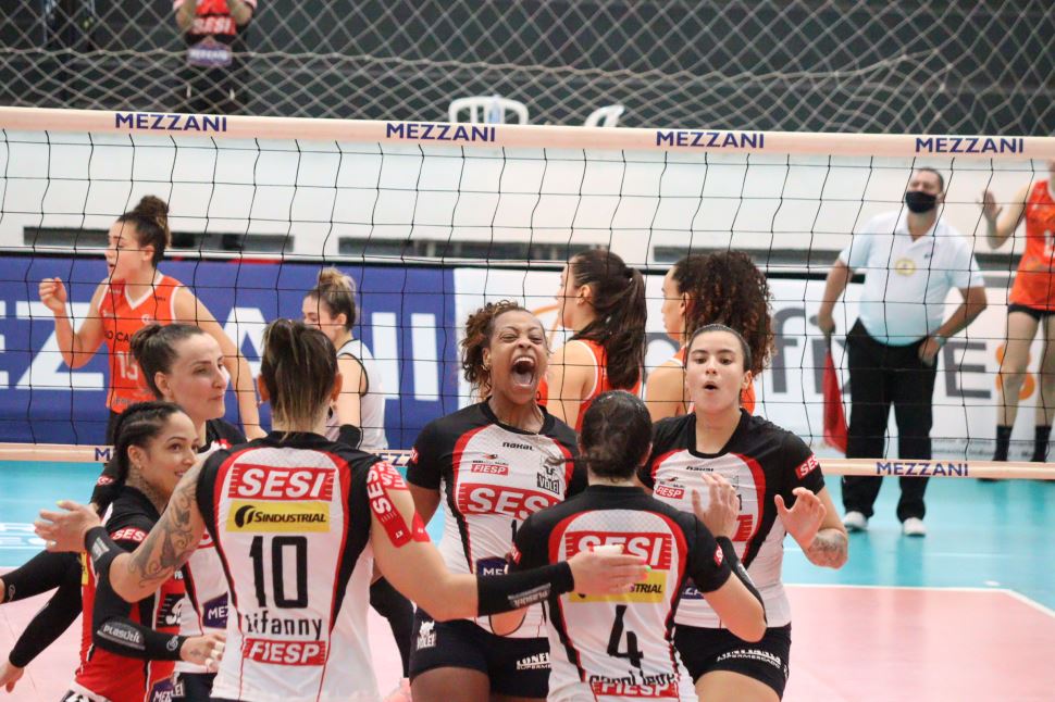 Sesi Vôlei Bauru vence São Caetano e aguarda rival das quartas na Superliga Banco do Brasil 2020-2021  
