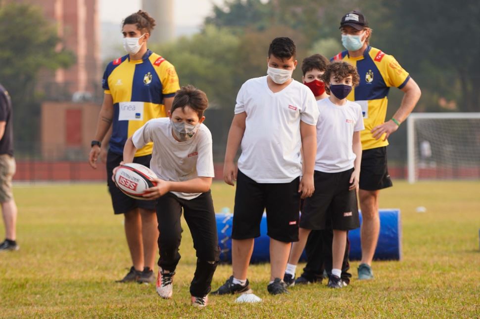 Rugby é destaque da semana para alunos de unidades do SESI Araraquara e Osasco
