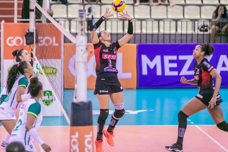 Sesi Vôlei Bauru vence Unilife/Maringá e se mantém no G4 da Superliga Banco do Brasil 2021-2022 