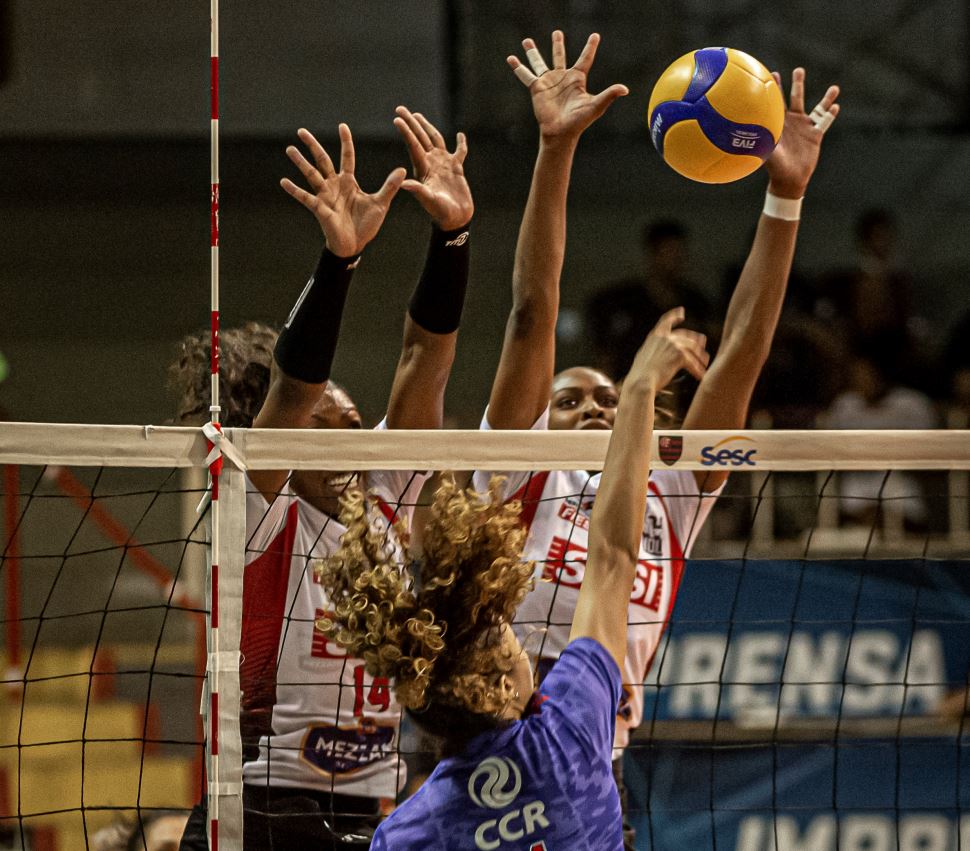 No tie break, Sesi Vôlei Bauru é superado pelo Sesc/Flamengo na Superliga 2021-2022   