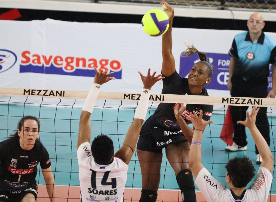 Sesi Vôlei Bauru vence São Carlos e vai à final da Copa São Paulo