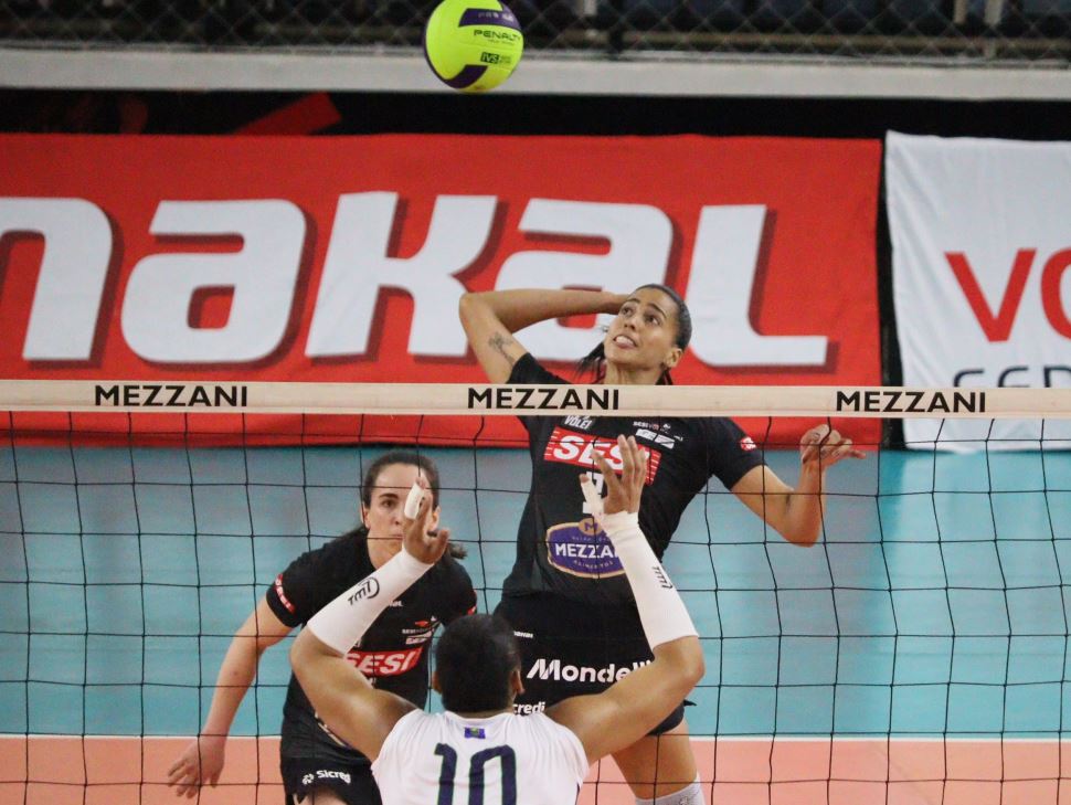 Sesi Vôlei Bauru vence São Carlos na estreia do Campeonato Paulista 
