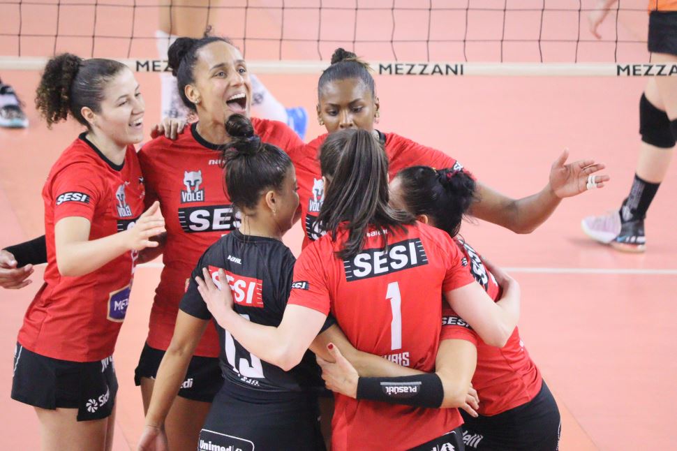 Sesi Vôlei Bauru vence Vinhedo no Campeonato Paulista