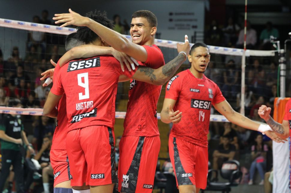 Sesi-SP vence no tie-break e assume o quinto lugar da Superliga Masculina
