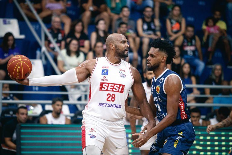 Sesi Franca Basquete passa por São José e garante a 29ª vitória seguida no NBB