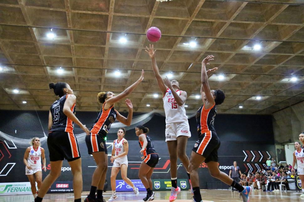 Sesi Araraquara encerra primeiro turno da LBF 2023 com 100% de aproveitamento