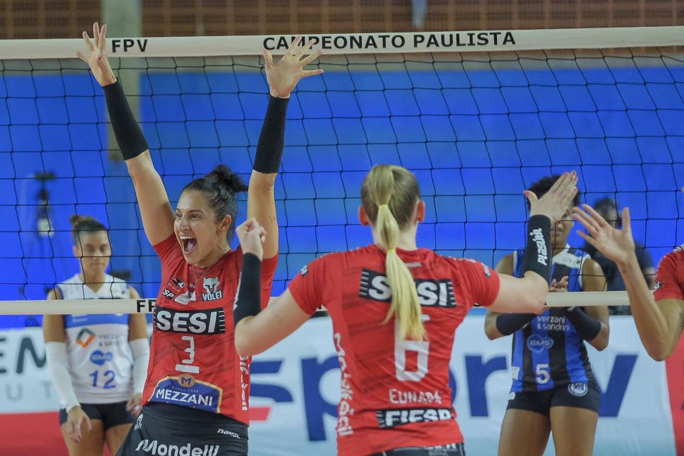Sesi Vôlei Bauru vence Pinheiros no primeiro duelo da semifinal do Paulista