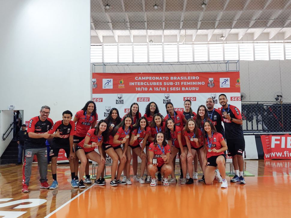 Sesi-SP conquista o terceiro lugar no CBI Sub-21 feminino de vôlei