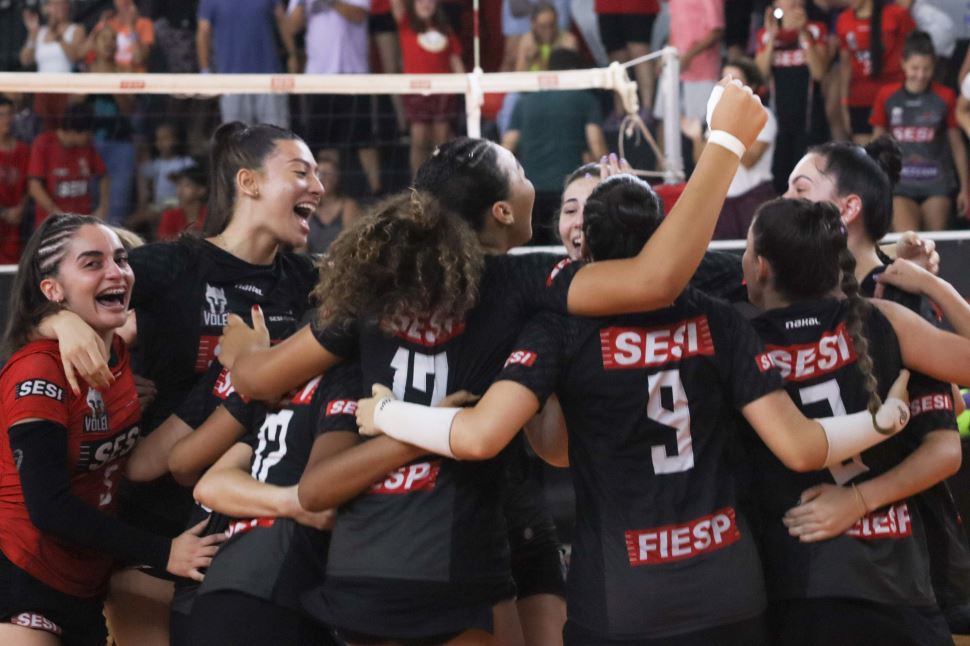 Sesi-SP é campeão do Campeonato Paulista Sub-17 e Sub-19 de Vôlei Feminino