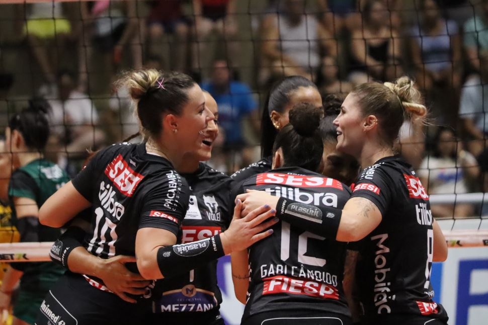 Sesi Vôlei Bauru vence Brasília Vôlei em primeiro jogo do ano 