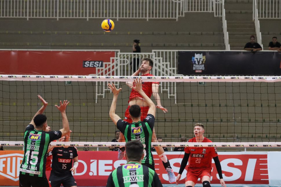 Sesi Bauru visita Montes Claros América Vôlei na Superliga Bet7k 2023/2024