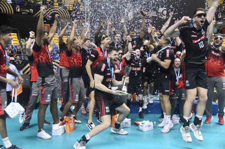 2024_Volei_Campeã_