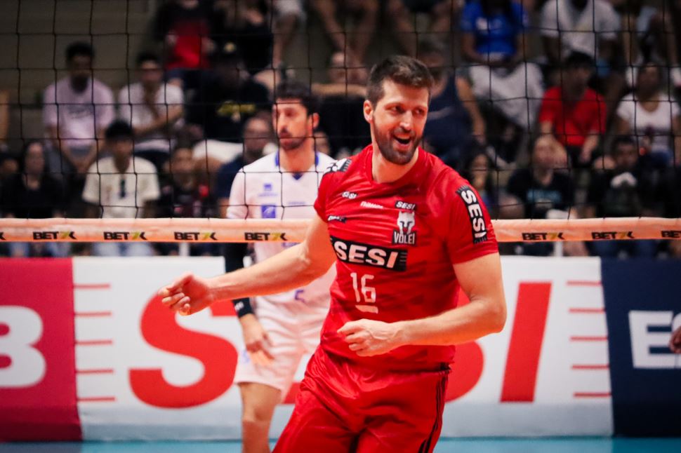 Sesi Bauru renova com capitão Éder Carbonera para próxima temporada