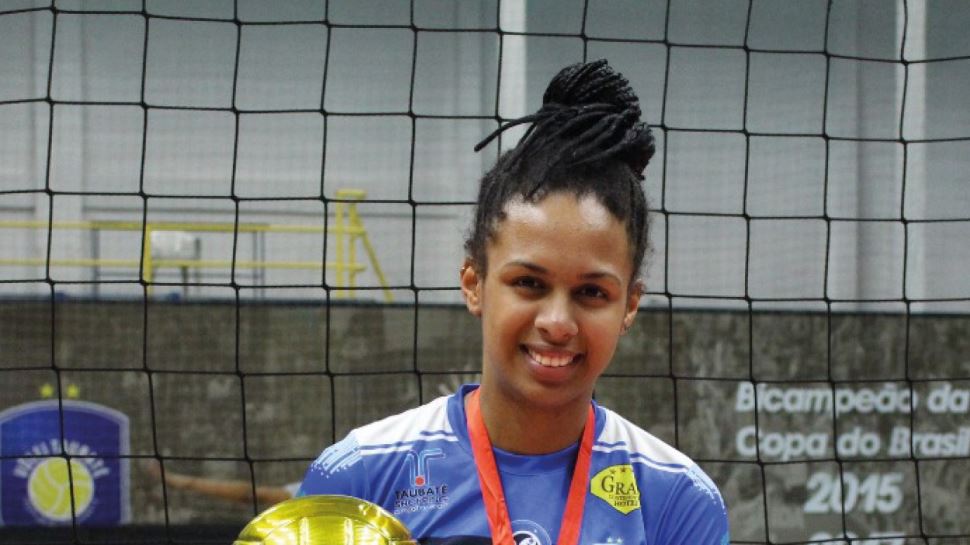 Sesi Vôlei Bauru contrata Bruna Moraes para nova temporada