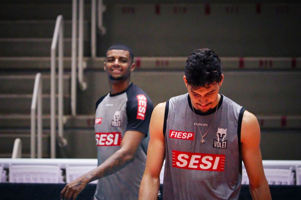 Sesi Bauru promove ponteiro João Vitor para próxima temporada