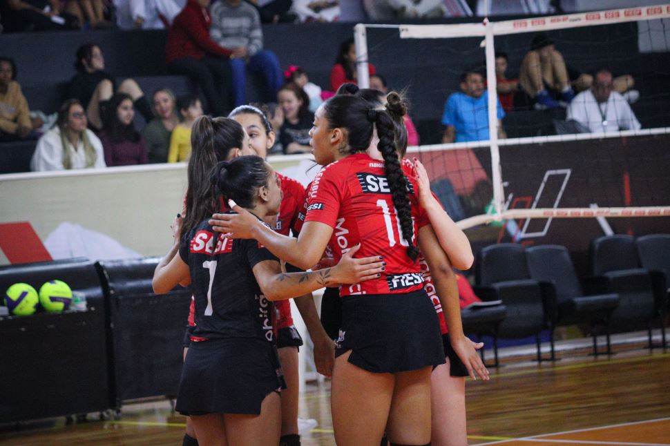 Time Sub-21 de vôlei feminino do Sesi Bauru é convidado para torneio na China