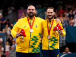 Atleta do Sesi-SP garante o bronze histórico em duplas no tênis de mesa paralímpico em Paris 