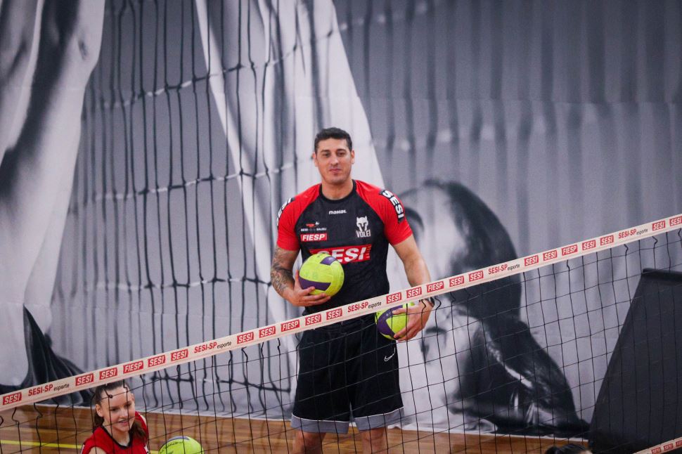 Sidão reforça categorias de base do vôlei feminino do Sesi Bauru