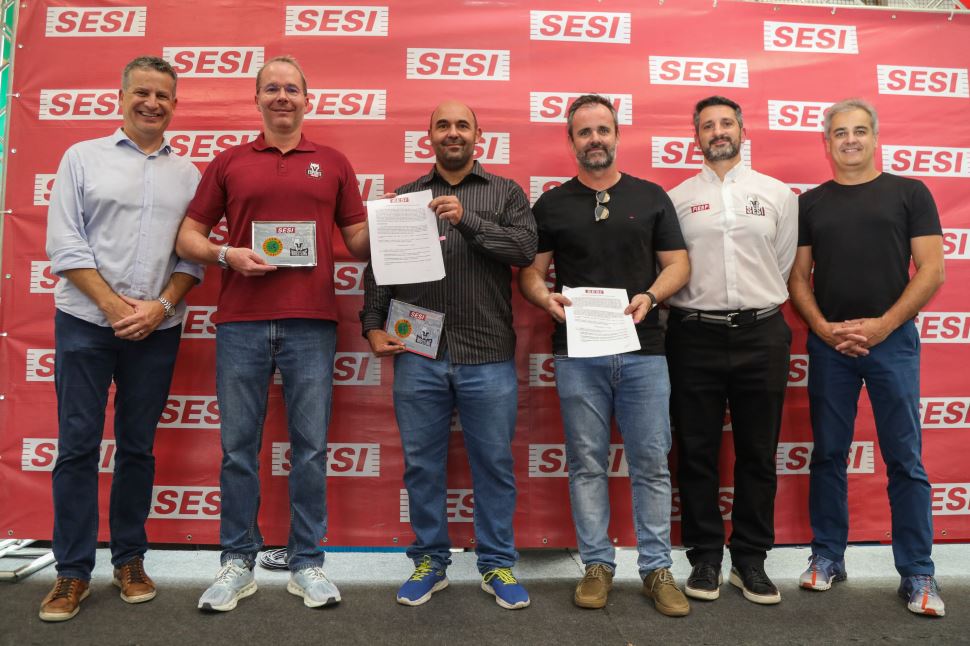Sesi-SP e CBW firmam parceria para ampliar desenvolvimento do wrestling no Brasil 