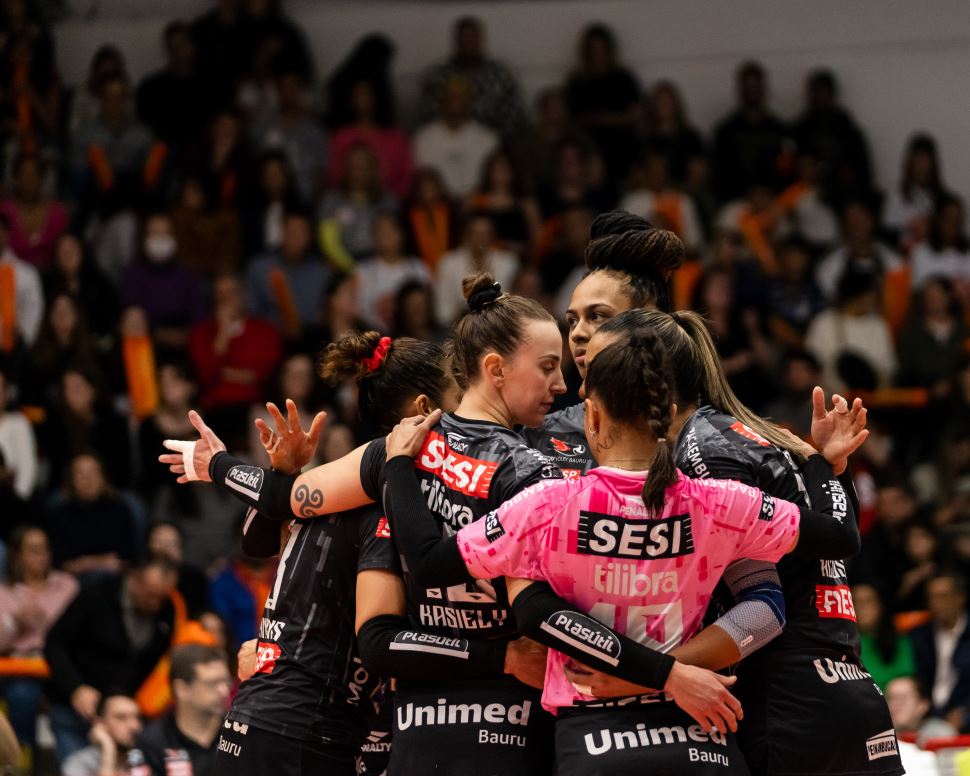 Sesi Vôlei Bauru bate Flor de Ypê Paulistano Barueri pela Superliga