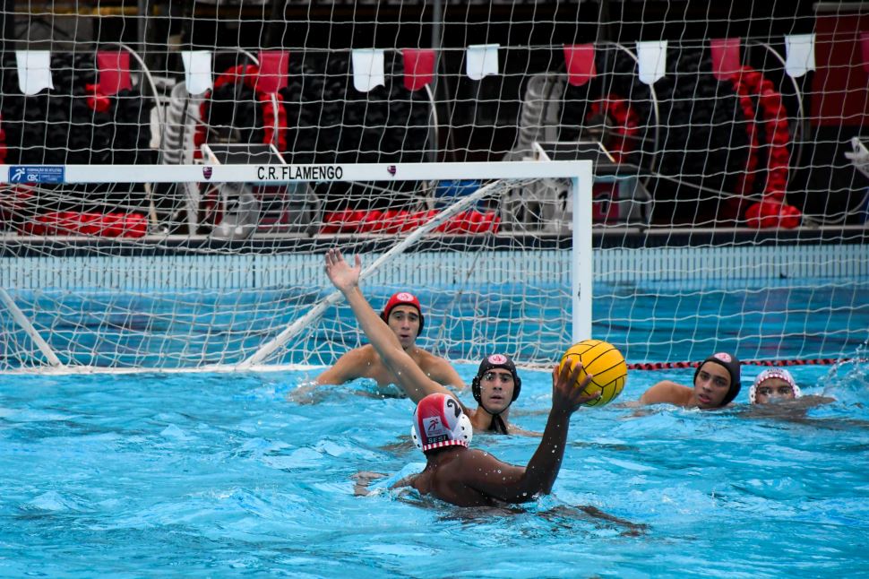 Sesi-SP é Campeão Invicto do Campeonato Interclubes Sub-18 de Polo Aquático