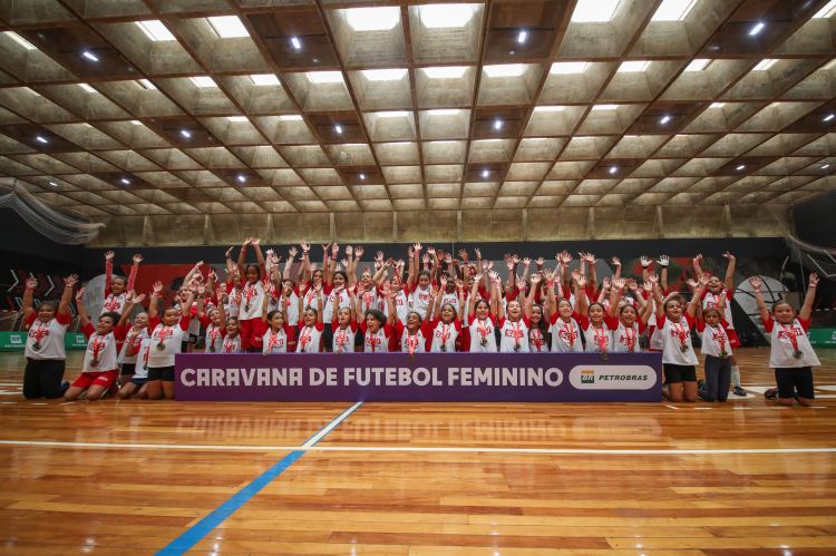 CARAVANA DE FUTEBOL FEMININO - PETROBRÁS